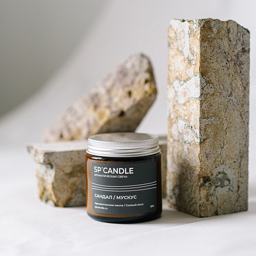 SP Candle Свеча с ароматом Сандал / Мускус SP Candle Свеча с ароматом Сандал / Мускус